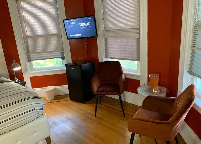 Shared House In Federal Hill